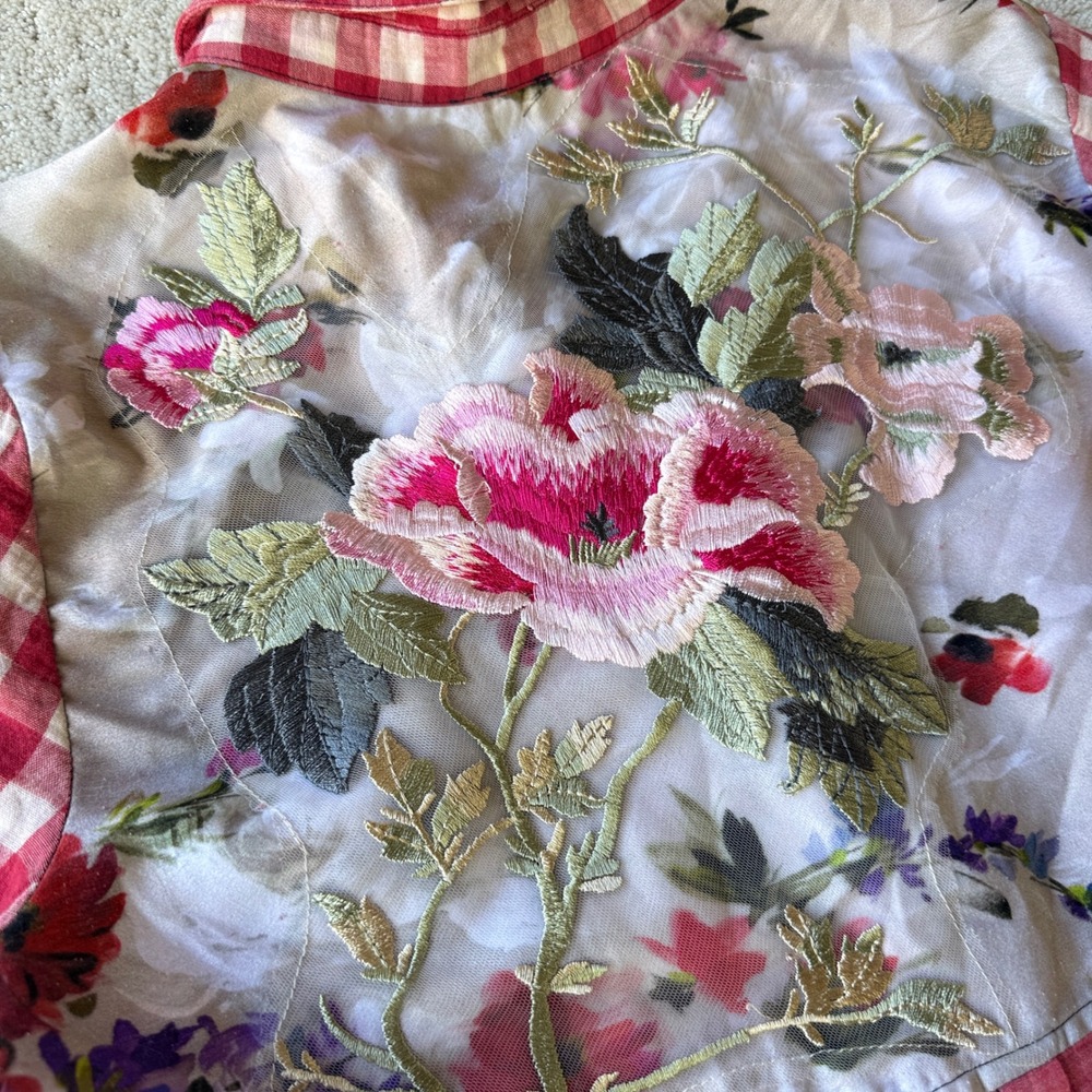 Aratta Silent Journey Button Down Women M Red Gingham Floral Embroidered Back - Picture 6 of 16